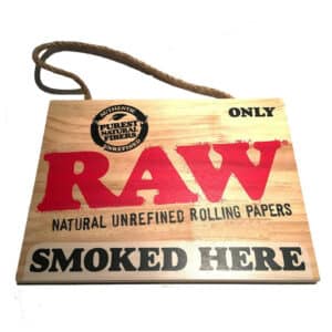 Enseigne « Smoked Here » en Bois RAW
